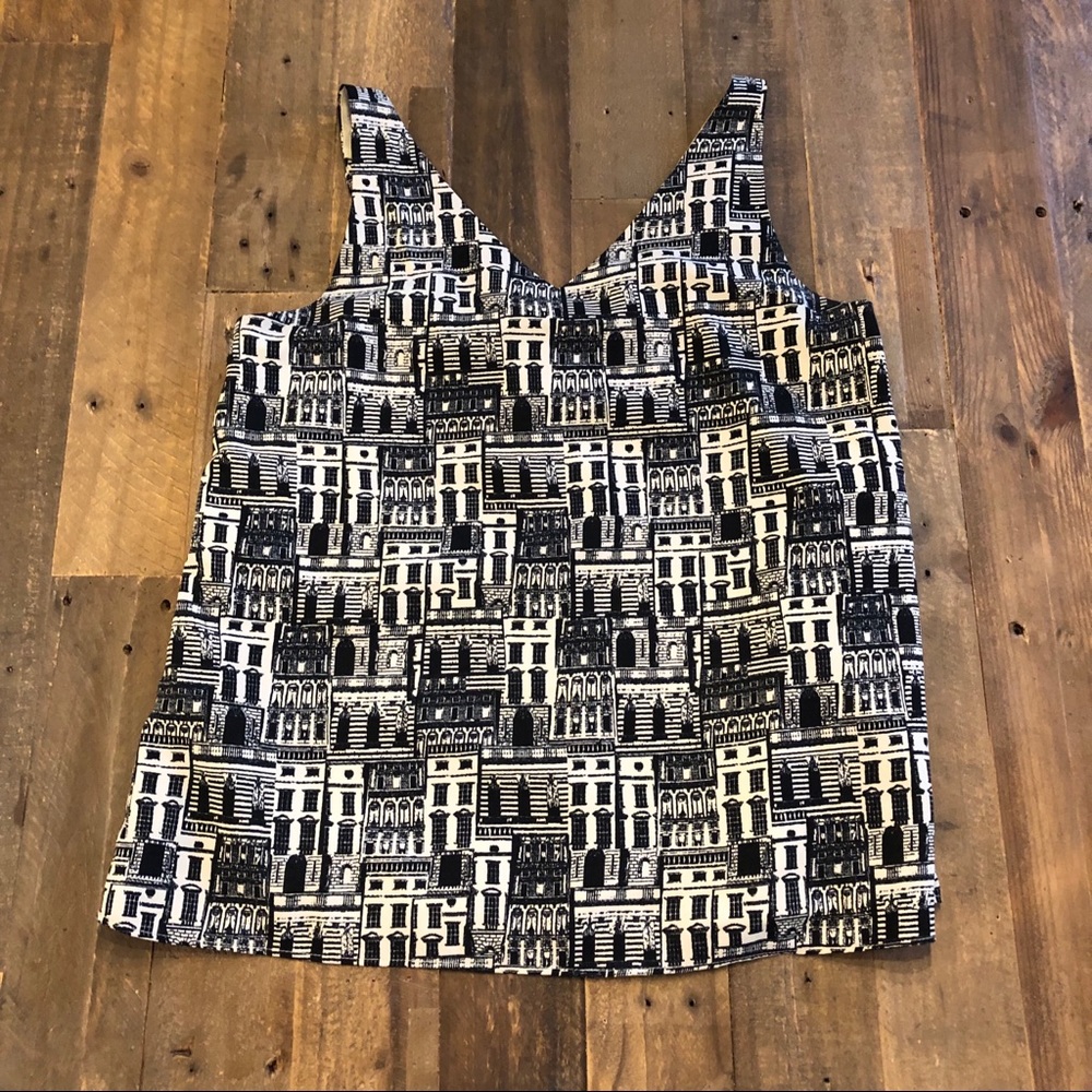 Unique Banana Republic printed tank